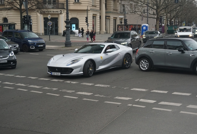 Ferrari 812 GTS