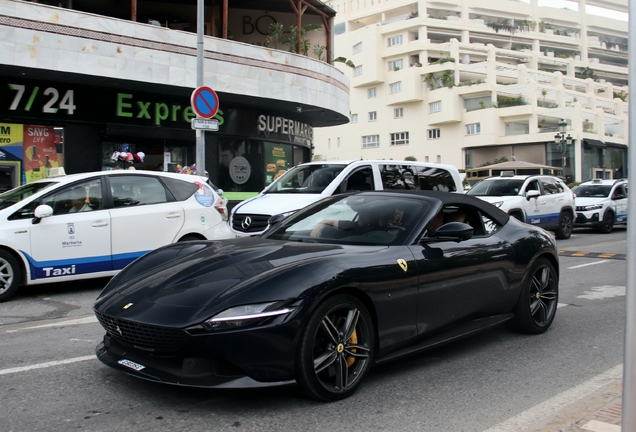 Ferrari Roma Spider