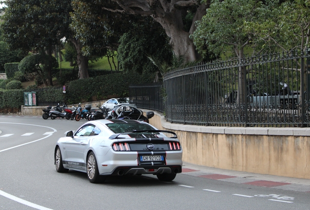 Ford Mustang GT 2015