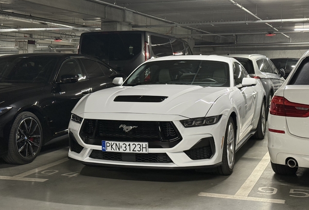 Ford Mustang GT 2024