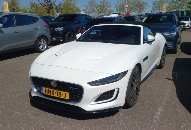 Jaguar F-TYPE P450 AWD Convertible 2020