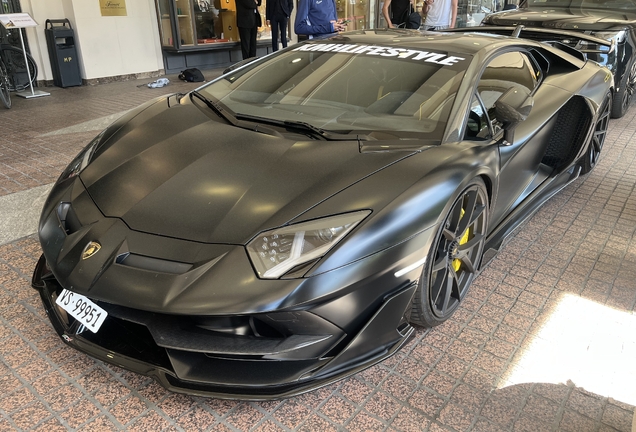 Lamborghini Aventador LP770-4 SVJ