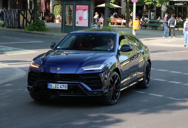 Lamborghini Urus
