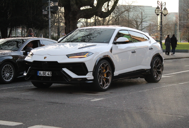 Lamborghini Urus Performante
