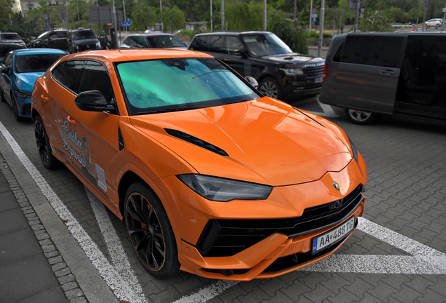 Lamborghini Urus S