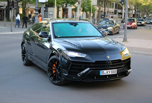 Lamborghini Urus S