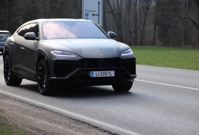 Lamborghini Urus SE
