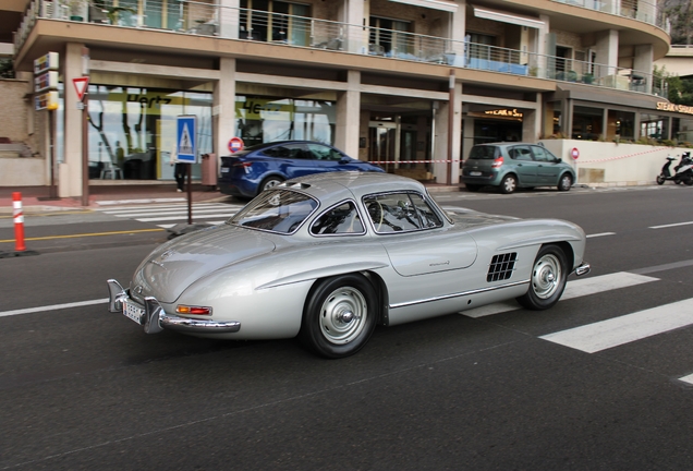 Mercedes-Benz 300SL Gullwing