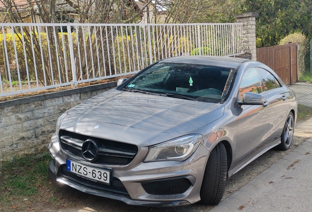 Mercedes-Benz CLA 45 AMG C117