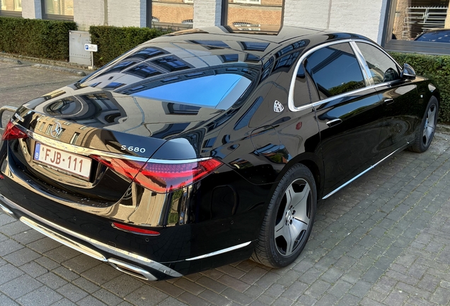 Mercedes-Maybach S 680 X223