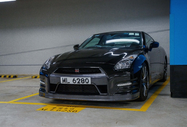 Nissan GT-R 2011