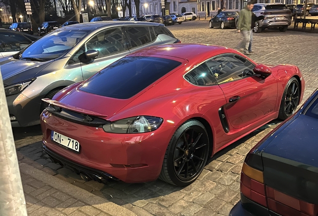 Porsche 718 Cayman GTS 4.0