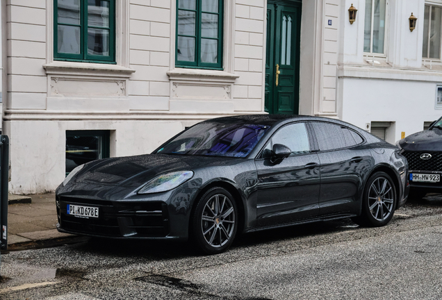 Porsche 972 Panamera Turbo E-Hybrid