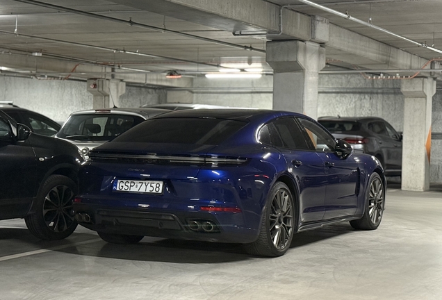 Porsche 972 Panamera Turbo S E-Hybrid