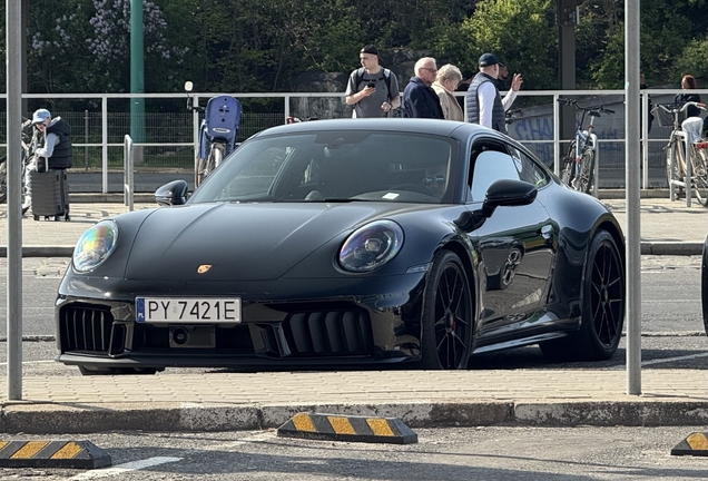 Porsche 992 Carrera 4 GTS MkII