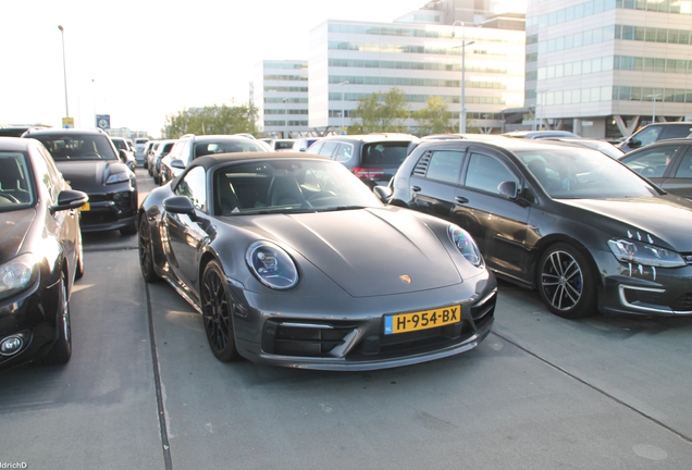 Porsche 992 Carrera 4S Cabriolet MkI