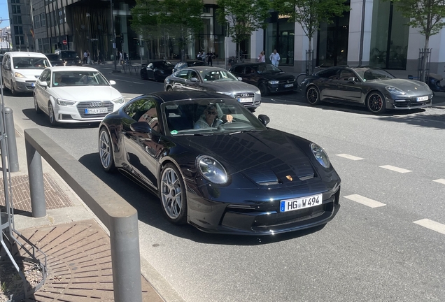 Porsche 992 S/T