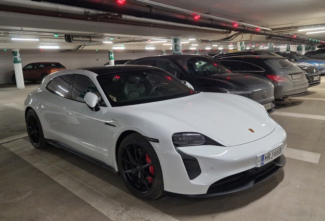 Porsche Taycan GTS Sport Turismo MkI
