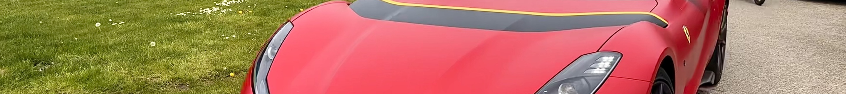 Ferrari 812 Competizione A