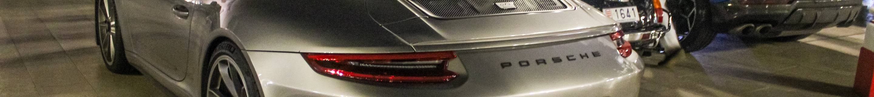 Porsche 991 GT3 Touring