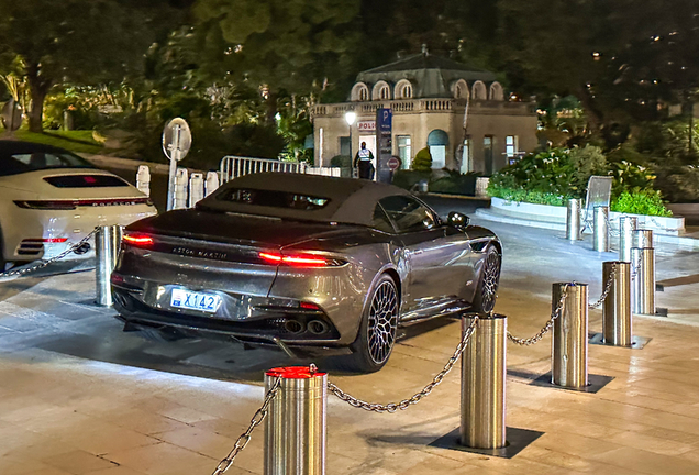 Aston Martin DBS 770 Ultimate Volante