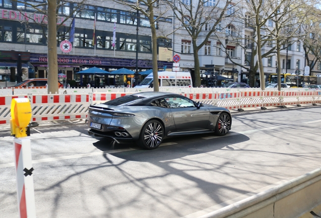 Aston Martin DBS Superleggera