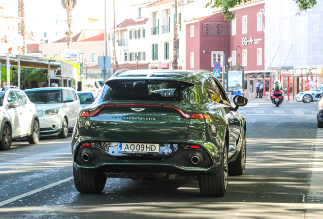 Aston Martin DBX