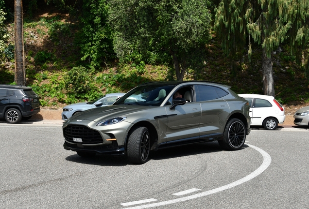 Aston Martin DBX707