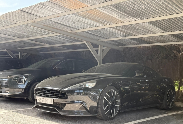 Aston Martin Vanquish 2013