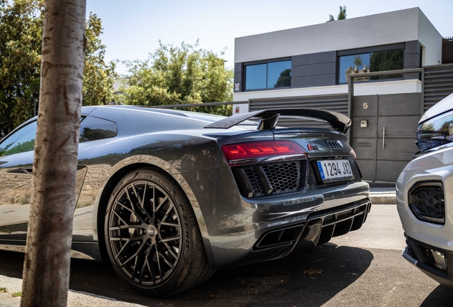 Audi R8 V10 Plus 2015