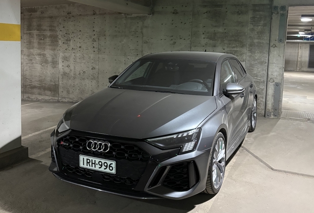 Audi RS3 Sportback 8Y