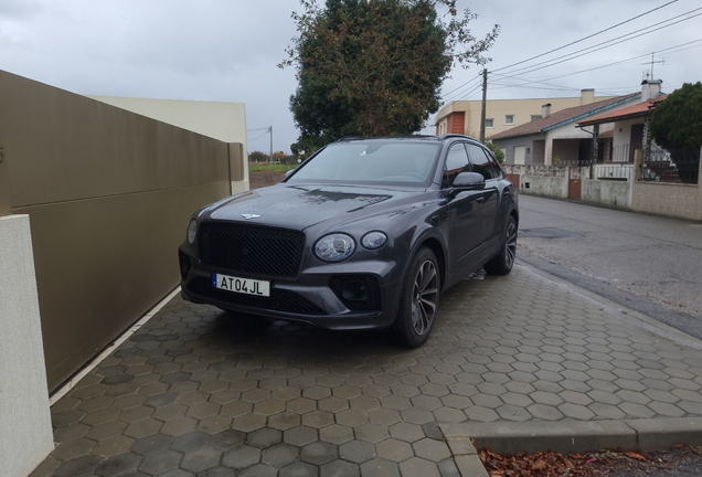 Bentley Bentayga Hybrid 2021