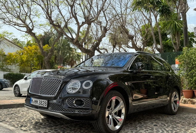 Bentley Bentayga V8