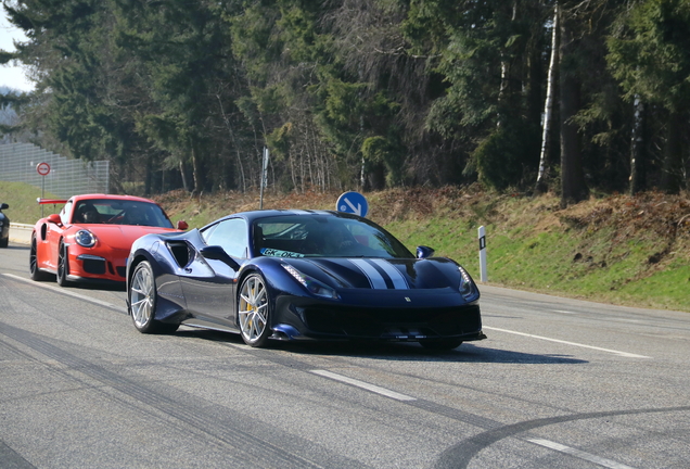Ferrari 488 Pista