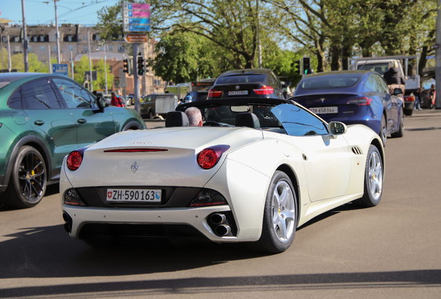 Ferrari California