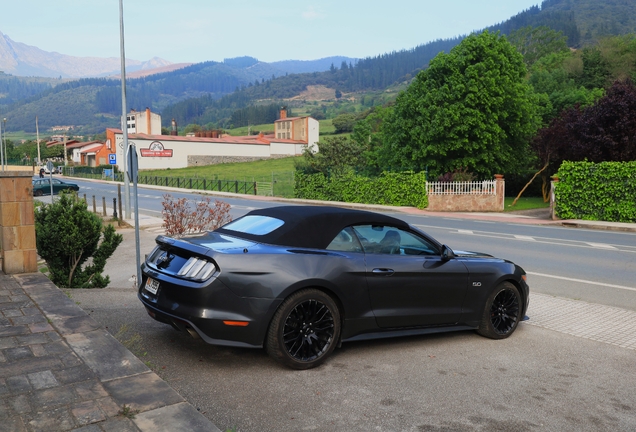 Ford Mustang GT Convertible 2015