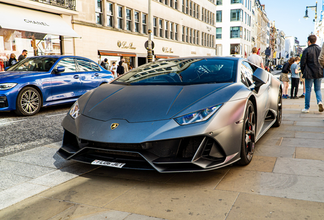 Lamborghini Huracán LP640-4 EVO
