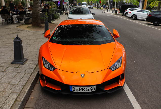 Lamborghini Huracán LP640-4 EVO