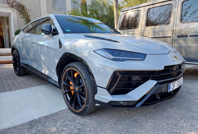 Lamborghini Urus S