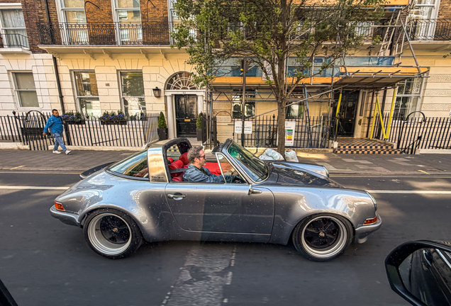 Porsche 964 Retro Works GTR Targa