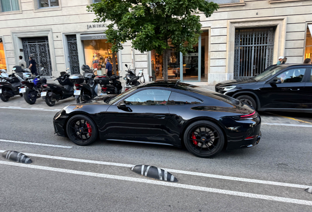 Porsche 992 Carrera 4 GTS MkII