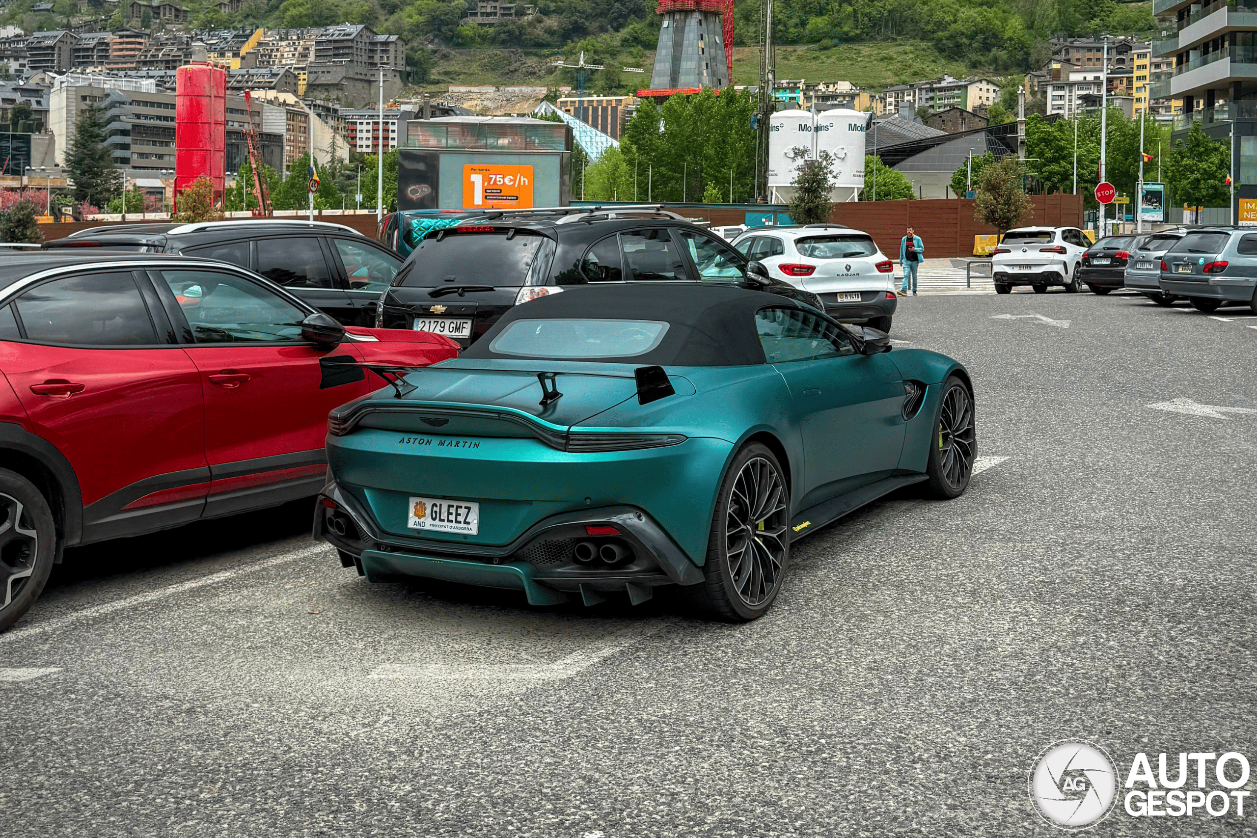 Aston Martin V8 Vantage Formula 1 Edition Roadster