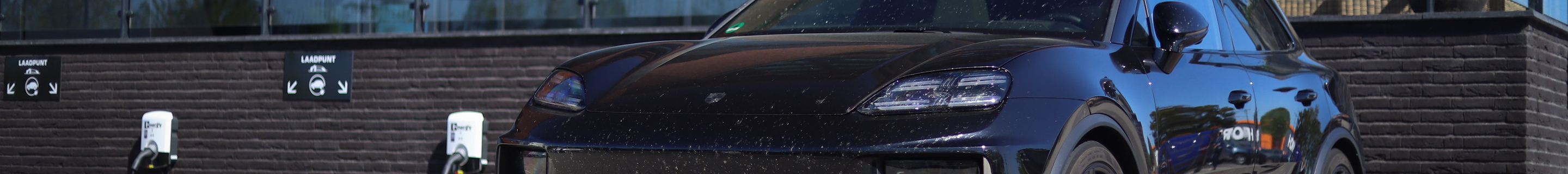 Porsche Macan EV Turbo