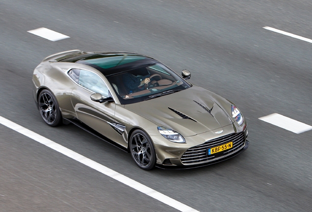 Aston Martin Vanquish 2025