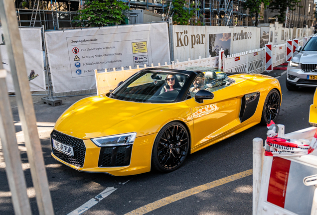 Audi R8 V10 Spyder 2016
