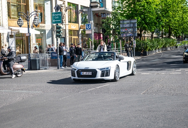 Audi R8 V10 Spyder 2016