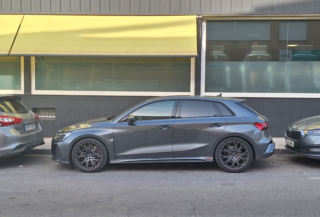 Audi RS3 Sportback 8Y 2025