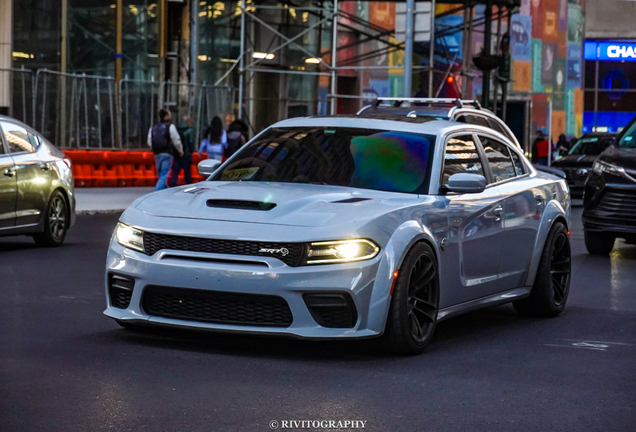 Dodge Charger SRT Hellcat Widebody