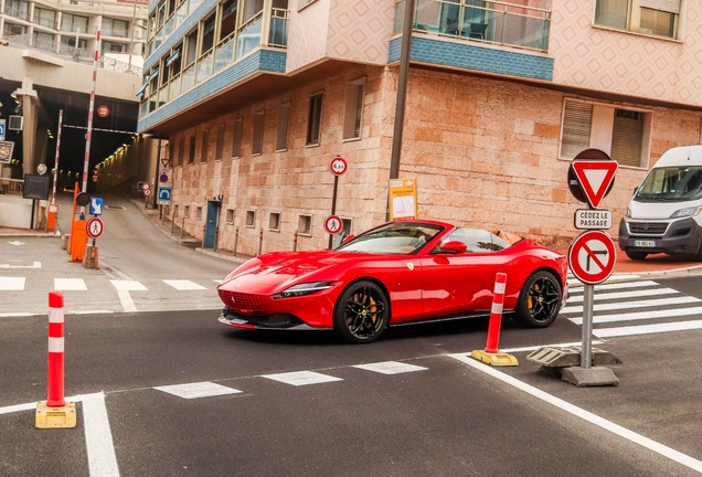Ferrari Roma Spider