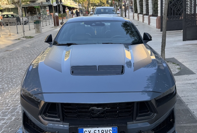 Ford Mustang Dark Horse 2024